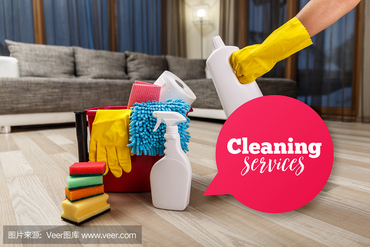 清洁服务。海绵,化学品和活塞。